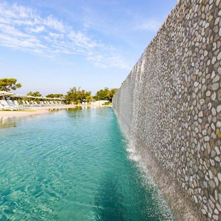 Sea House Shade, Pool & Jacuzzi - Privilege Point Camping & Villas Selce Exterior photo